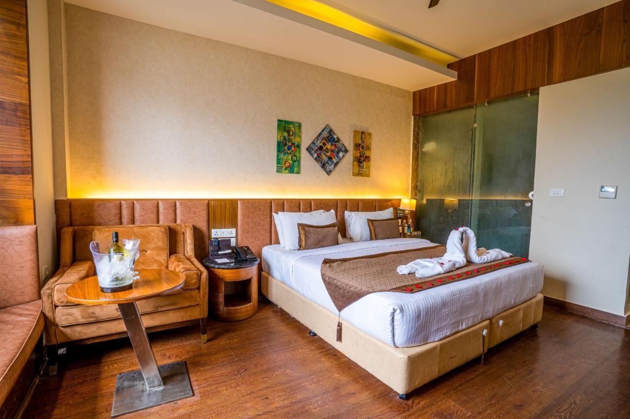 The Radiant Resort Gorakhpur Esterno foto